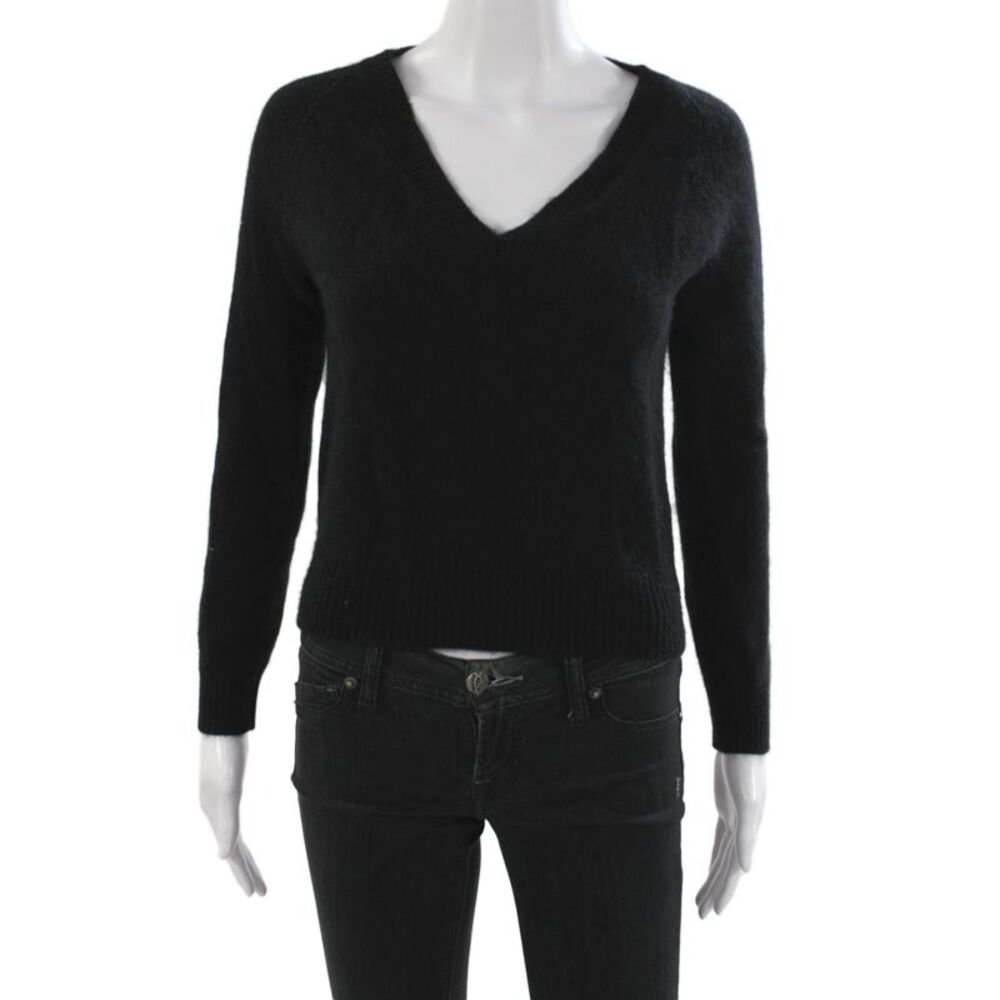 From Future Women Cashmere V-Neck Sweater Black Pullover Size S